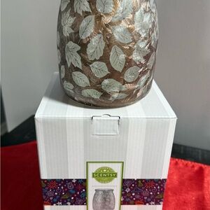 Scentsy Bronze and Silver Leaf Warmer
